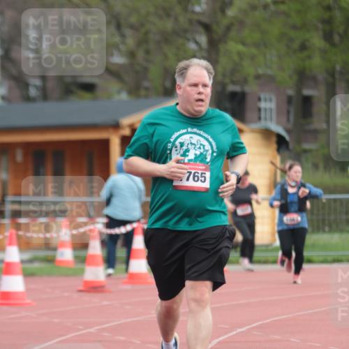 13.04.2025 - Hammer Lauf A. Gomolzig http://msf.ph/oto/7659052 13.04.2025 10:19:44 Ziel 268, 415, 1067 meine-sportfotos.de
