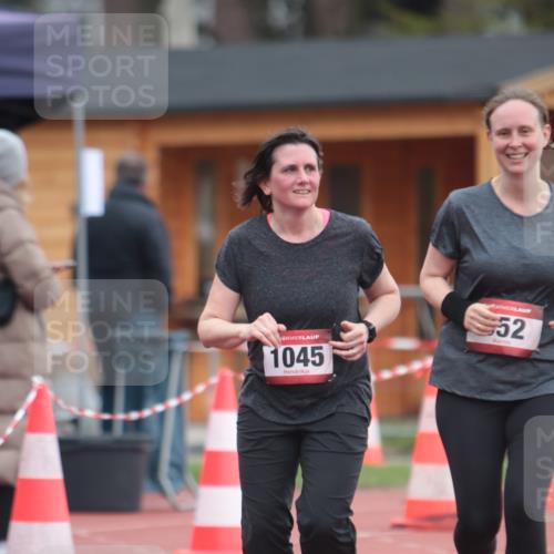 13.04.2025 - Hammer Lauf A. Gomolzig http://msf.ph/oto/7659062 13.04.2025 10:19:52 Ziel 652, 1045, 1067, 1860 meine-sportfotos.de