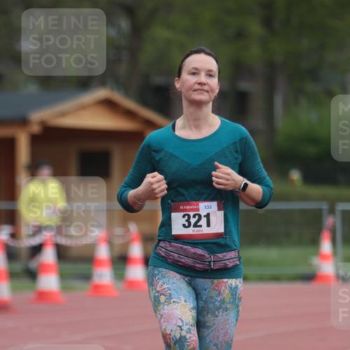 13.04.2025 - Hammer Lauf A. Gomolzig http://msf.ph/oto/7659081 13.04.2025 10:20:02 Ziel 321, 868 meine-sportfotos.de