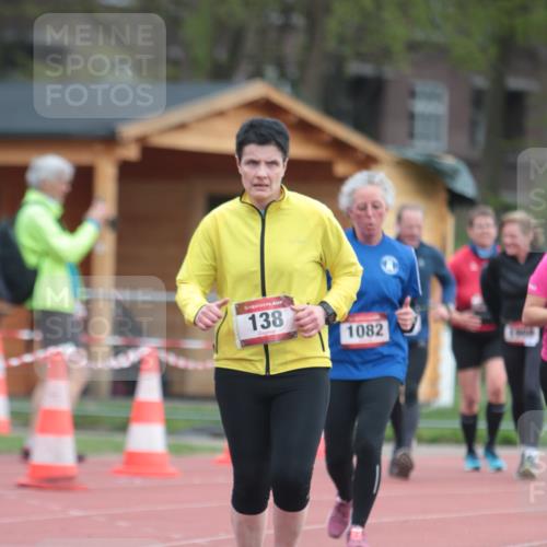 13.04.2025 - Hammer Lauf A. Gomolzig http://msf.ph/oto/7659090 13.04.2025 10:20:13 Ziel 138, 204, 1082 meine-sportfotos.de