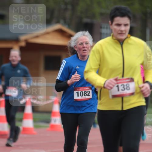 13.04.2025 - Hammer Lauf A. Gomolzig http://msf.ph/oto/7659097 13.04.2025 10:20:16 Ziel 138, 204, 1082, 1910 meine-sportfotos.de