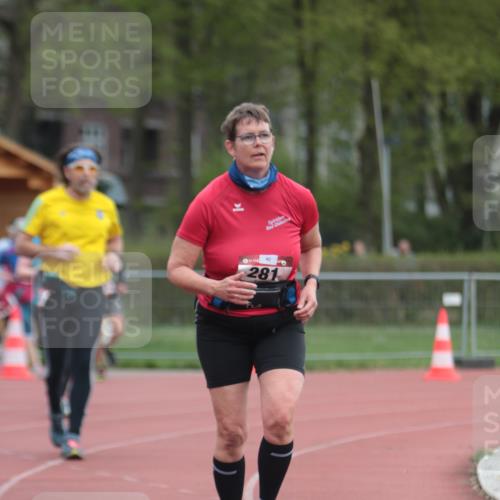 13.04.2025 - Hammer Lauf A. Gomolzig http://msf.ph/oto/7659113 13.04.2025 10:20:23 Ziel 281, 1732, 1733, 1908, 1910 meine-sportfotos.de