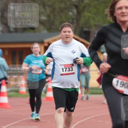 13.04.2025 - Hammer Lauf A. Gomolzig http://msf.ph/oto/7659124 13.04.2025 10:20:27 Ziel 281, 347, 351, 583, 1732, 1733, 1908 meine-sportfotos.de