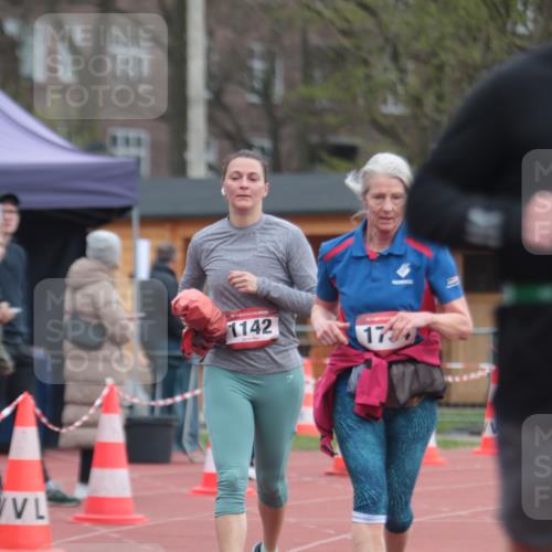 13.04.2025 - Hammer Lauf A. Gomolzig http://msf.ph/oto/7659142 13.04.2025 10:20:35 Ziel 347, 583, 1142, 1269, 1270, 1734, 1767 meine-sportfotos.de