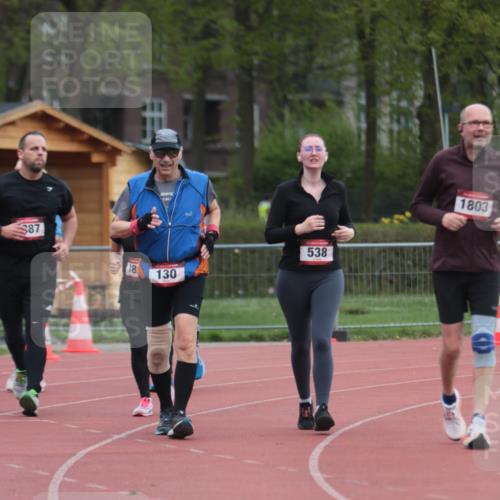13.04.2025 - Hammer Lauf A. Gomolzig http://msf.ph/oto/7659158 13.04.2025 10:20:49 Ziel 130, 731, 733, 1003, 1803, 1887, 1889 meine-sportfotos.de