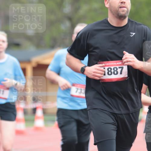 13.04.2025 - Hammer Lauf A. Gomolzig http://msf.ph/oto/7659171 13.04.2025 10:20:55 Ziel 130, 731, 733, 1803, 1887, 1889 meine-sportfotos.de