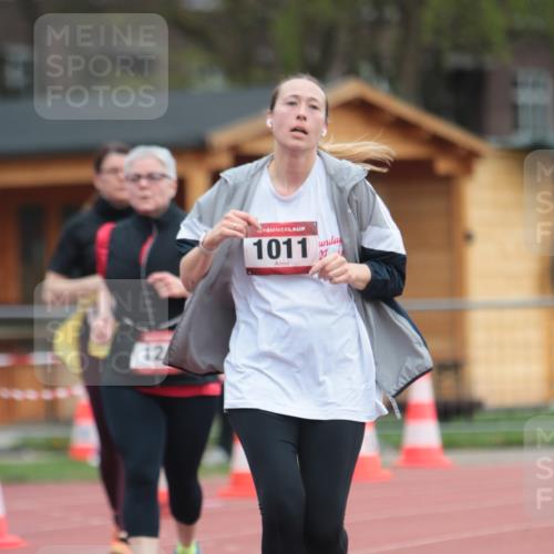 13.04.2025 - Hammer Lauf A. Gomolzig http://msf.ph/oto/7659258 13.04.2025 10:22:01 Ziel 124, 905, 1011, 1227 meine-sportfotos.de