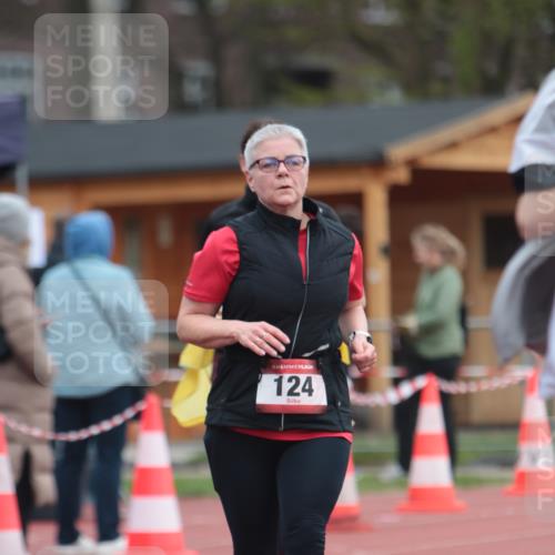 13.04.2025 - Hammer Lauf A. Gomolzig http://msf.ph/oto/7659263 13.04.2025 10:22:03 Ziel 124, 905, 1011, 1227 meine-sportfotos.de