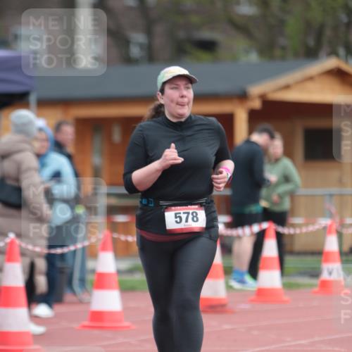 13.04.2025 - Hammer Lauf A. Gomolzig http://msf.ph/oto/7659270 13.04.2025 10:22:31 Ziel 578 meine-sportfotos.de