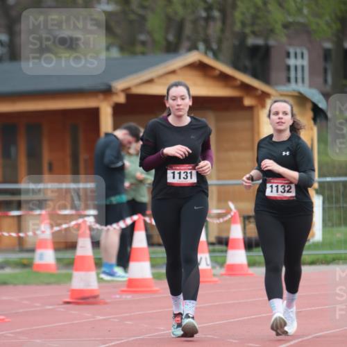 13.04.2025 - Hammer Lauf A. Gomolzig http://msf.ph/oto/7659279 13.04.2025 10:22:51 Ziel 1131, 1132 meine-sportfotos.de