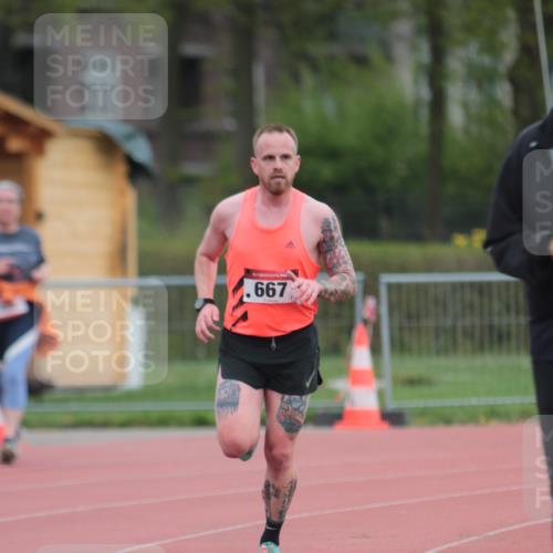 13.04.2025 - Hammer Lauf A. Gomolzig http://msf.ph/oto/7659320 13.04.2025 10:23:32 Ziel 667, 702, 1855, 1941 meine-sportfotos.de