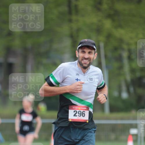 13.04.2025 - Hammer Lauf A. Gomolzig http://msf.ph/oto/7659363 13.04.2025 10:23:55 Ziel 296 meine-sportfotos.de