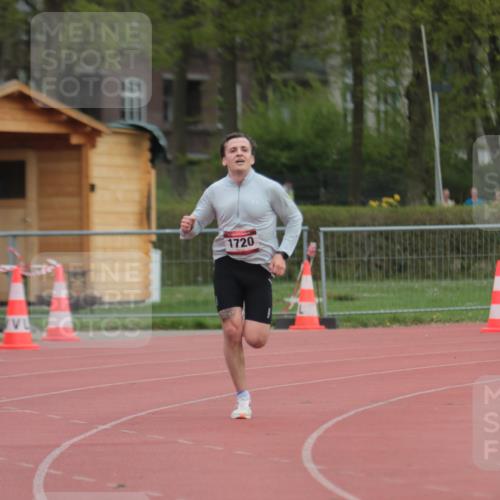 13.04.2025 - Hammer Lauf A. Gomolzig http://msf.ph/oto/7659454 13.04.2025 10:24:44 Ziel 1720 meine-sportfotos.de