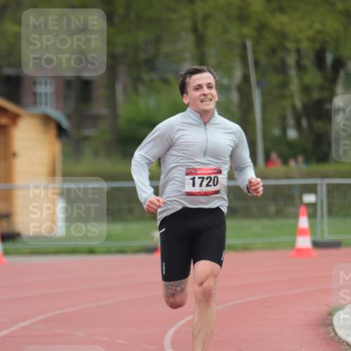 13.04.2025 - Hammer Lauf A. Gomolzig http://msf.ph/oto/7659465 13.04.2025 10:24:45 Ziel  meine-sportfotos.de