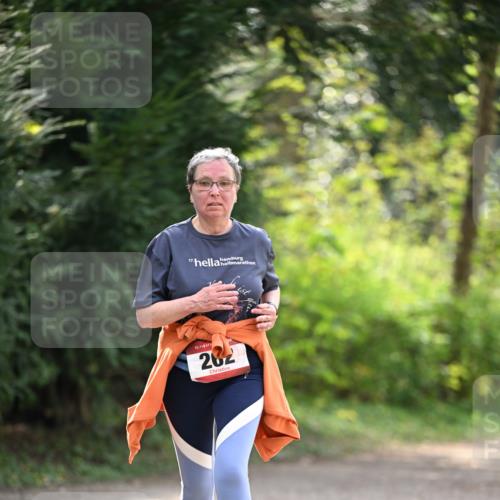 13.04.2025 - Hammer Lauf Dr. Thomas Lammeyer http://msf.ph/oto/7659502 13.04.2025 10:59:35 Laufen 17, 15, 262 meine-sportfotos.de
