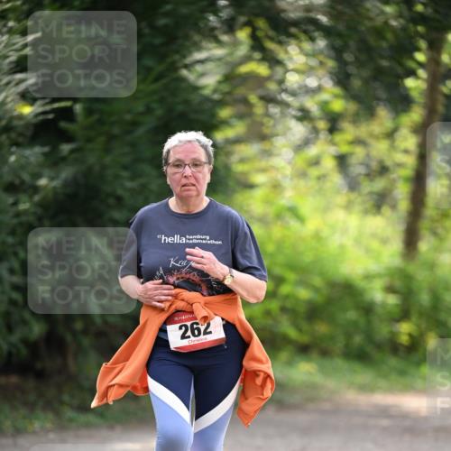 13.04.2025 - Hammer Lauf Dr. Thomas Lammeyer http://msf.ph/oto/7659507 13.04.2025 10:59:35 Laufen 17, 15, 262 meine-sportfotos.de