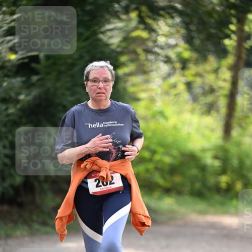 13.04.2025 - Hammer Lauf Dr. Thomas Lammeyer http://msf.ph/oto/7659514 13.04.2025 10:59:35 Laufen 17, 15, 282 meine-sportfotos.de