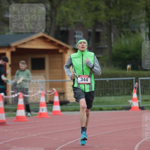 13.04.2025 - Hammer Lauf A. Gomolzig http://msf.ph/oto/7659576 13.04.2025 10:26:24 Ziel 344 meine-sportfotos.de