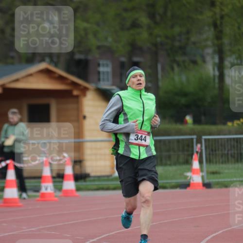13.04.2025 - Hammer Lauf A. Gomolzig http://msf.ph/oto/7659578 13.04.2025 10:26:24 Ziel 344 meine-sportfotos.de