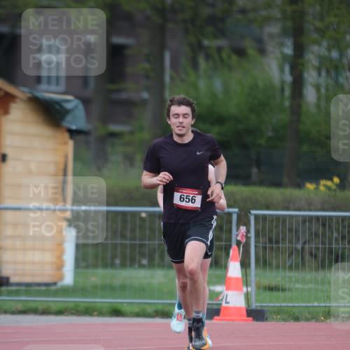 13.04.2025 - Hammer Lauf A. Gomolzig http://msf.ph/oto/7659653 13.04.2025 10:28:07 Ziel 656, 1030 meine-sportfotos.de