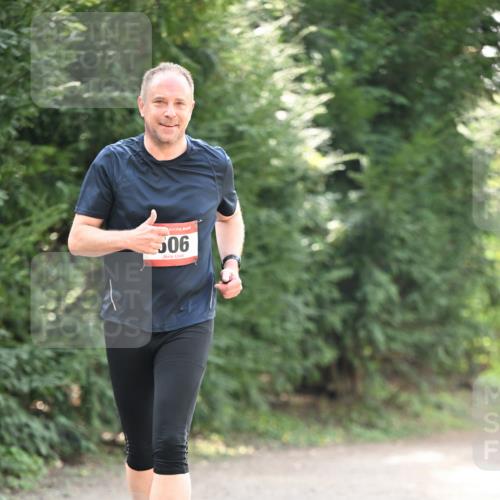 13.04.2025 - Hammer Lauf Dr. Thomas Lammeyer http://msf.ph/oto/7659663 13.04.2025 11:00:58 Laufen 506 meine-sportfotos.de