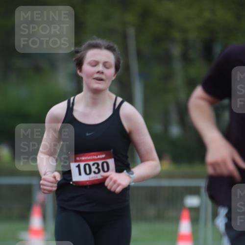 13.04.2025 - Hammer Lauf A. Gomolzig http://msf.ph/oto/7659672 13.04.2025 10:28:12 Ziel 656, 1030, 1980 meine-sportfotos.de