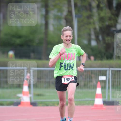 13.04.2025 - Hammer Lauf A. Gomolzig http://msf.ph/oto/7659677 13.04.2025 10:28:17 Ziel 1980 meine-sportfotos.de