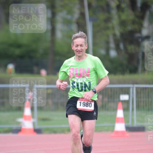 13.04.2025 - Hammer Lauf A. Gomolzig http://msf.ph/oto/7659679 13.04.2025 10:28:18 Ziel 1980 meine-sportfotos.de