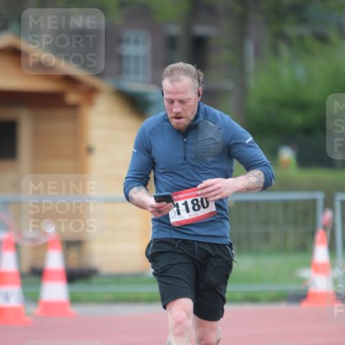 13.04.2025 - Hammer Lauf A. Gomolzig http://msf.ph/oto/7659697 13.04.2025 10:28:27 Ziel 623, 1180, 1704 meine-sportfotos.de