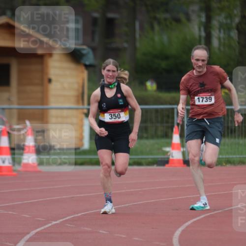 13.04.2025 - Hammer Lauf A. Gomolzig http://msf.ph/oto/7659802 13.04.2025 10:29:43 Ziel 350, 390, 1739 meine-sportfotos.de