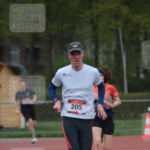 13.04.2025 - Hammer Lauf A. Gomolzig http://msf.ph/oto/7659872 13.04.2025 10:30:30 Ziel 205, 692, 1077, 1959 meine-sportfotos.de