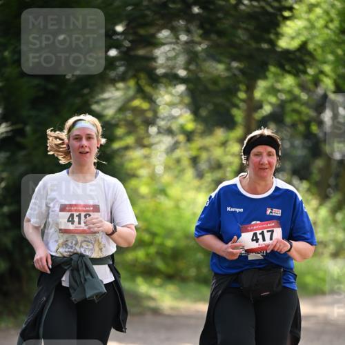 13.04.2025 - Hammer Lauf Dr. Thomas Lammeyer http://msf.ph/oto/7659877 13.04.2025 11:05:53 Laufen 15, 412, 15, 417 meine-sportfotos.de