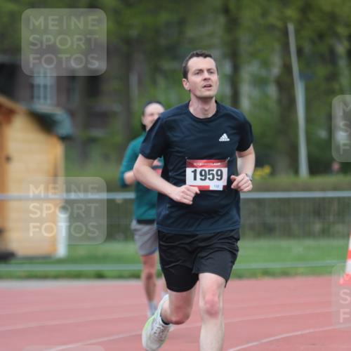 13.04.2025 - Hammer Lauf A. Gomolzig http://msf.ph/oto/7659884 13.04.2025 10:30:35 Ziel 1077, 1797, 1959 meine-sportfotos.de