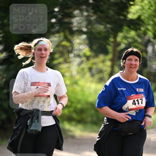 13.04.2025 - Hammer Lauf Dr. Thomas Lammeyer http://msf.ph/oto/7659888 13.04.2025 11:05:54 Laufen 00, 15, 2004, 15, 417 meine-sportfotos.de