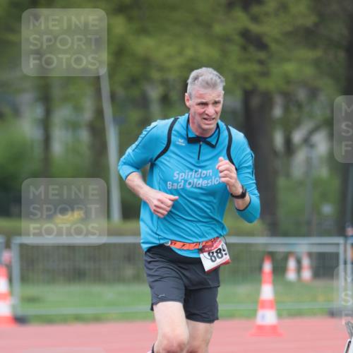 13.04.2025 - Hammer Lauf A. Gomolzig http://msf.ph/oto/7659943 13.04.2025 10:31:09 Ziel 889, 1119 meine-sportfotos.de