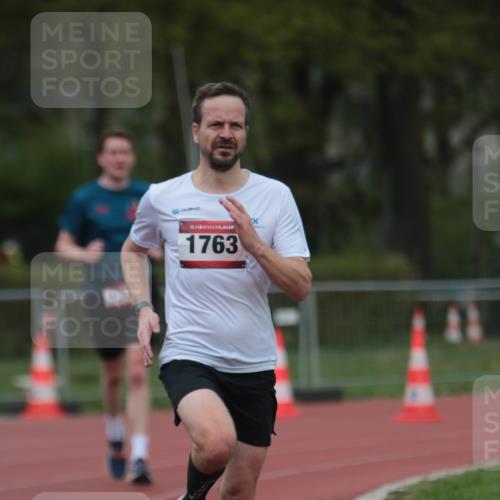 13.04.2025 - Hammer Lauf A. Gomolzig http://msf.ph/oto/7659954 13.04.2025 10:31:55 Ziel 214, 518, 1318, 1763 meine-sportfotos.de