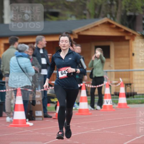 13.04.2025 - Hammer Lauf A. Gomolzig http://msf.ph/oto/7659972 13.04.2025 10:32:15 Ziel 155, 649, 744, 1902 meine-sportfotos.de