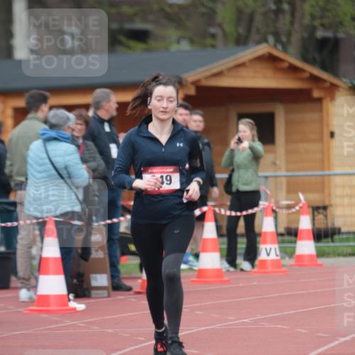 13.04.2025 - Hammer Lauf A. Gomolzig http://msf.ph/oto/7659974 13.04.2025 10:32:16 Ziel 155, 649, 744, 1703, 1902 meine-sportfotos.de