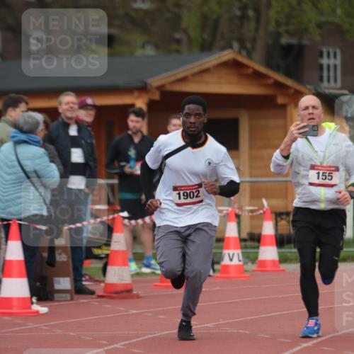 13.04.2025 - Hammer Lauf A. Gomolzig http://msf.ph/oto/7659994 13.04.2025 10:32:23 Ziel 155, 744, 1703, 1902 meine-sportfotos.de