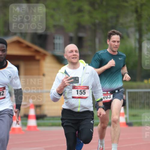 13.04.2025 - Hammer Lauf A. Gomolzig http://msf.ph/oto/7659997 13.04.2025 10:32:24 Ziel 155, 1703, 1902 meine-sportfotos.de
