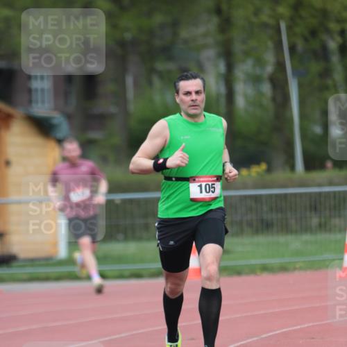 13.04.2025 - Hammer Lauf A. Gomolzig http://msf.ph/oto/7660065 13.04.2025 10:33:17 Ziel 105, 158, 357 meine-sportfotos.de