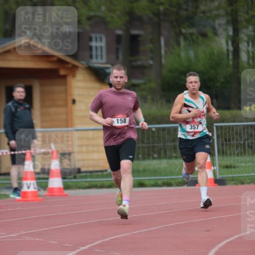 13.04.2025 - Hammer Lauf A. Gomolzig http://msf.ph/oto/7660072 13.04.2025 10:33:19 Ziel 158, 357 meine-sportfotos.de