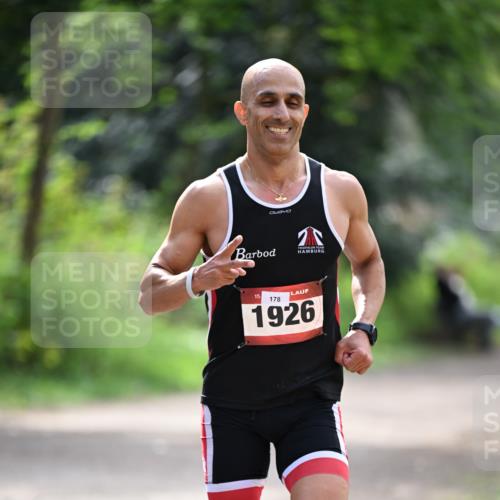 13.04.2025 - Hammer Lauf Dr. Thomas Lammeyer http://msf.ph/oto/7660109 13.04.2025 11:21:32 Laufen 25, 15, 178, 1926 meine-sportfotos.de