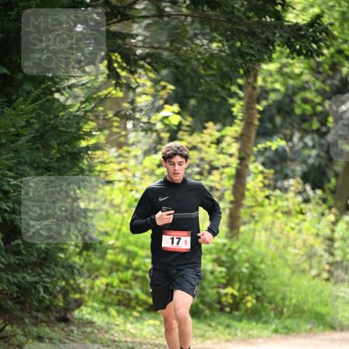 13.04.2025 - Hammer Lauf Dr. Thomas Lammeyer http://msf.ph/oto/7660154 13.04.2025 11:21:49 Laufen 15, 171 meine-sportfotos.de