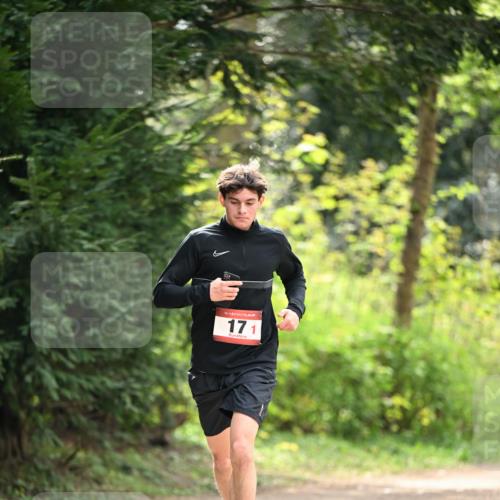 13.04.2025 - Hammer Lauf Dr. Thomas Lammeyer http://msf.ph/oto/7660169 13.04.2025 11:21:50 Laufen 15, 171 meine-sportfotos.de