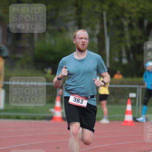 13.04.2025 - Hammer Lauf A. Gomolzig http://msf.ph/oto/7660183 13.04.2025 10:34:39 Ziel 383, 1907 meine-sportfotos.de