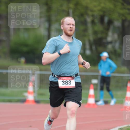 13.04.2025 - Hammer Lauf A. Gomolzig http://msf.ph/oto/7660184 13.04.2025 10:34:39 Ziel 383, 1907 meine-sportfotos.de