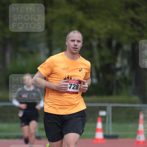 13.04.2025 - Hammer Lauf A. Gomolzig http://msf.ph/oto/7660213 13.04.2025 10:35:03 Ziel 1229, 1728 meine-sportfotos.de
