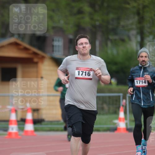 13.04.2025 - Hammer Lauf A. Gomolzig http://msf.ph/oto/7660228 13.04.2025 10:35:14 Ziel 430, 509, 1714, 1716 meine-sportfotos.de
