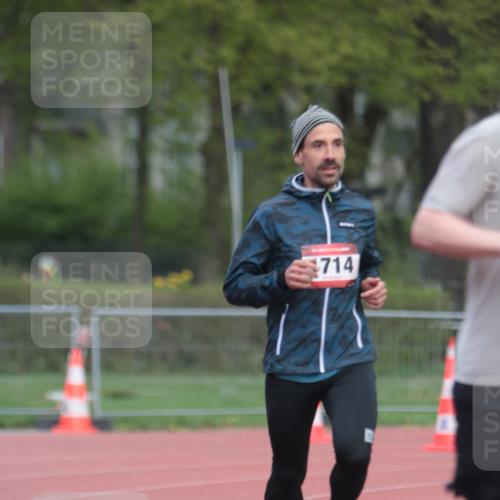 13.04.2025 - Hammer Lauf A. Gomolzig http://msf.ph/oto/7660232 13.04.2025 10:35:16 Ziel 430, 509, 1714, 1716 meine-sportfotos.de